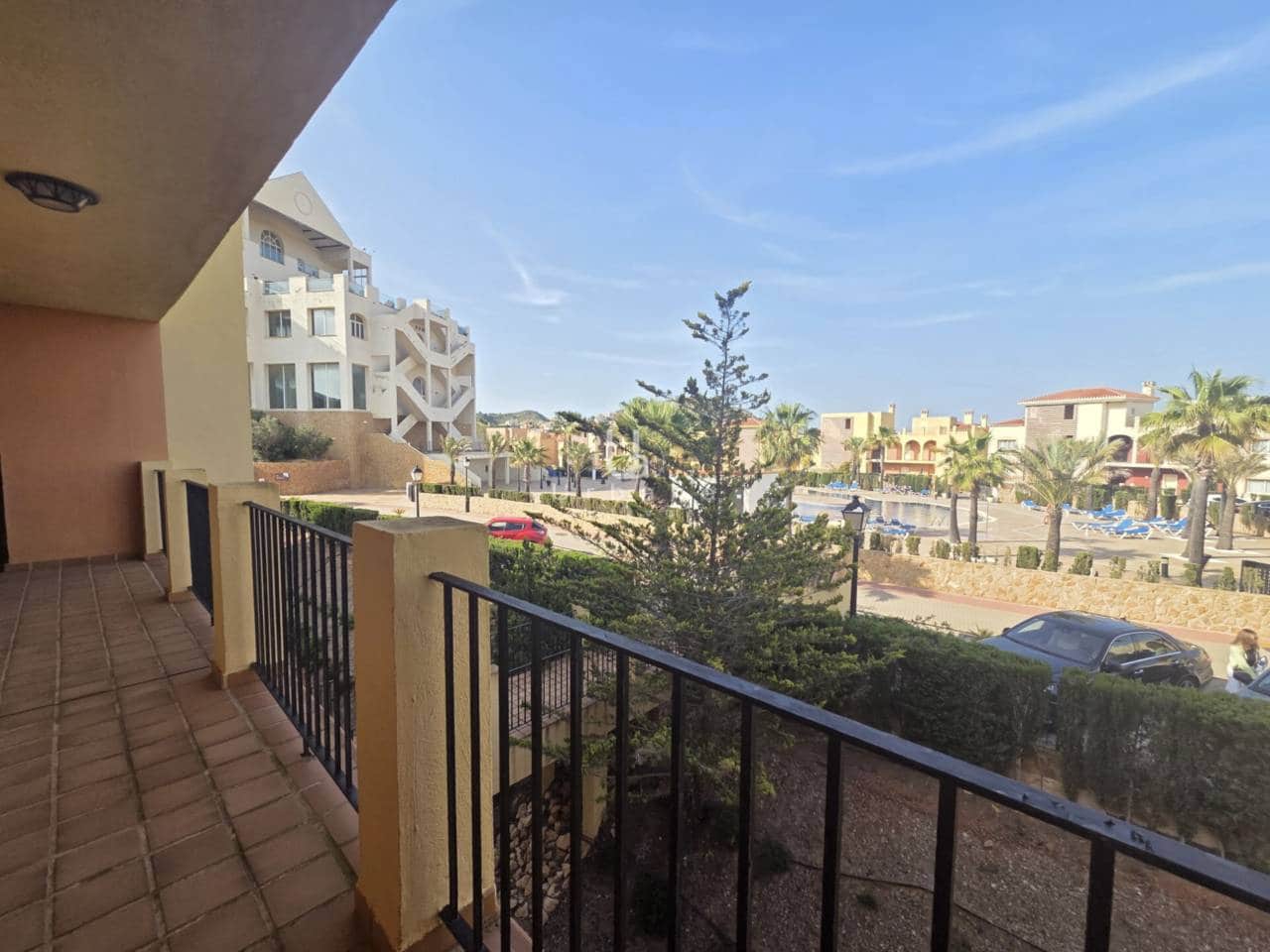 2 sypialnia Apartament na sprzedaż w La Manga Club z basenem garażem - 185 000 € (Ref: 9816851)