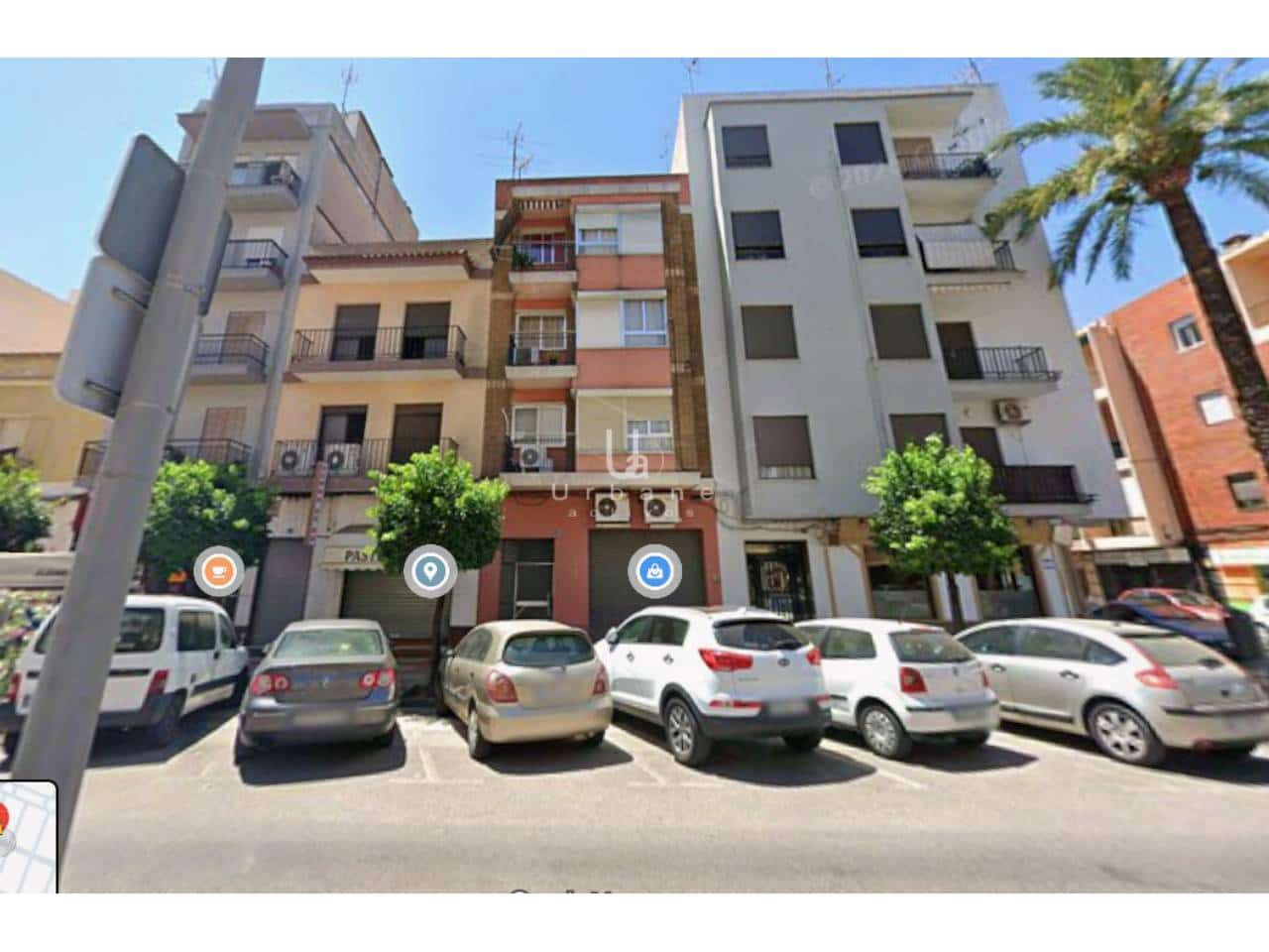 Piso de 3 habitaciones en Carcaixent en venta - 45.000 € (Ref: 9821895)
