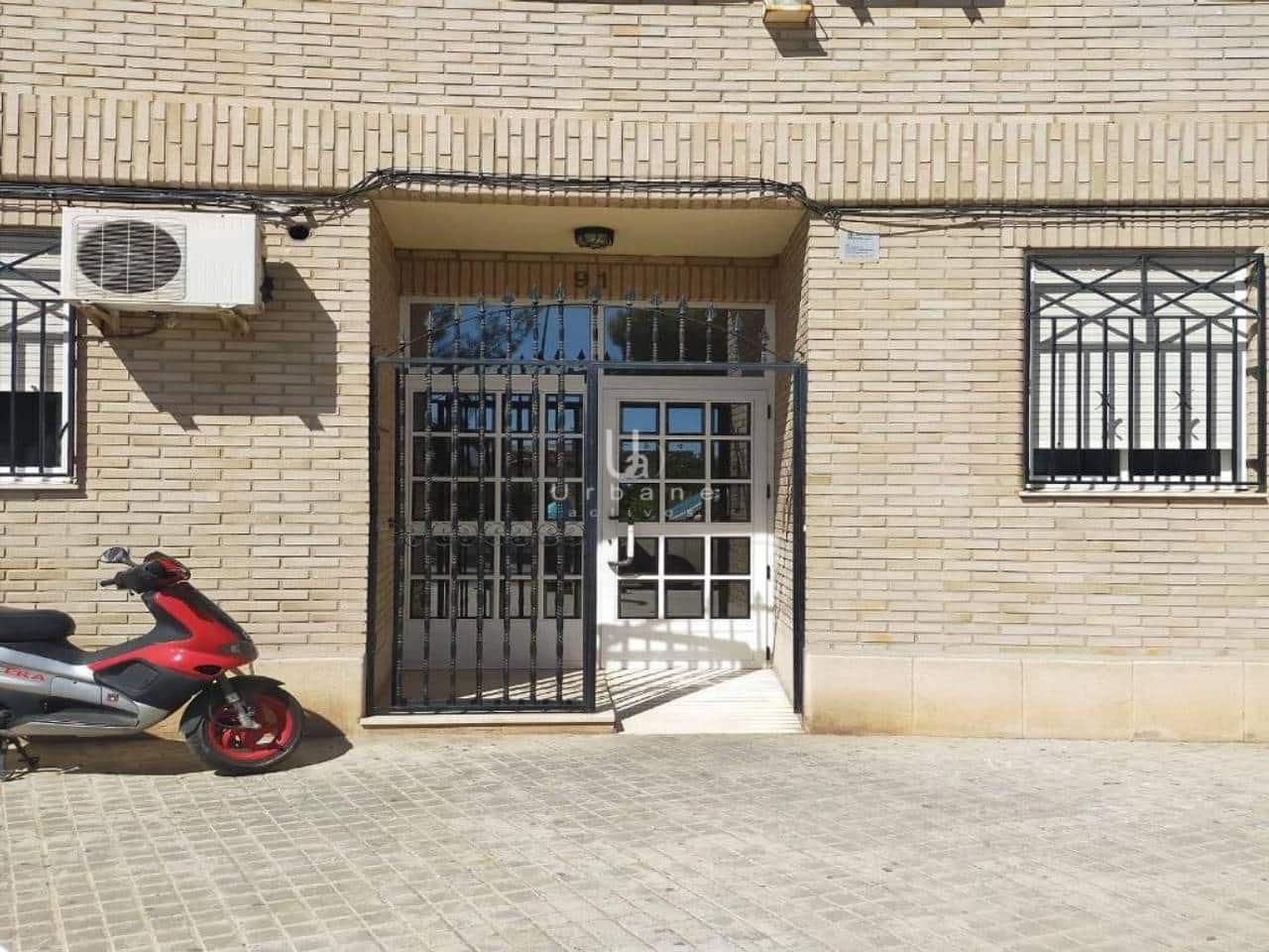 3 bedroom Flat for sale in Aldaia - € 156,000 (Ref: 9821896)