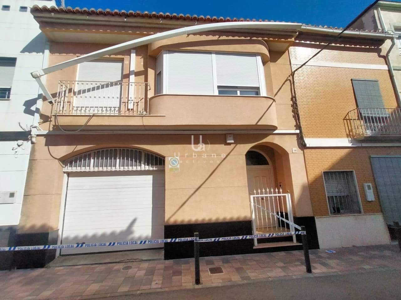 4 soveværelse Byhus til salg i Bellreguard med garage - € 240.000 (Ref: 9830535)