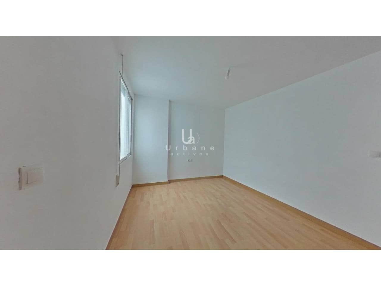 4 slaapkamer Villa te koop in Alzira - € 191.000 (Ref: 9830537)