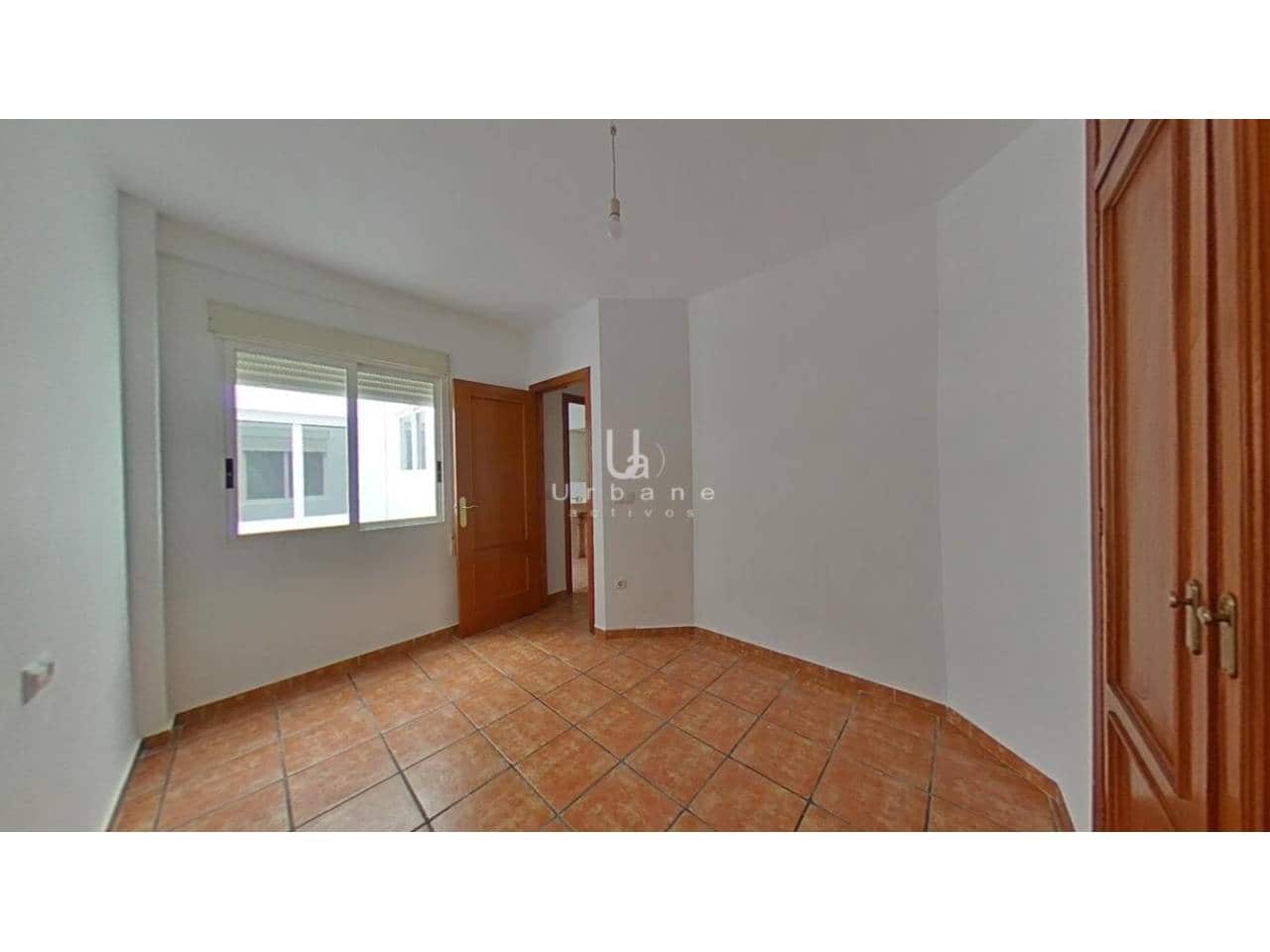 4 slaapkamer Villa te koop in Alzira - € 191.000 (Ref: 9830537)