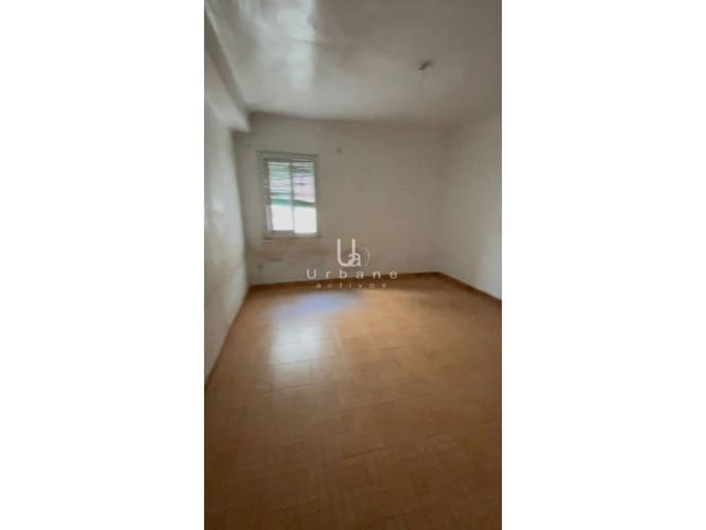 3 soveværelse Penthouse til salg i Carlet - € 60.000 (Ref: 9833165)