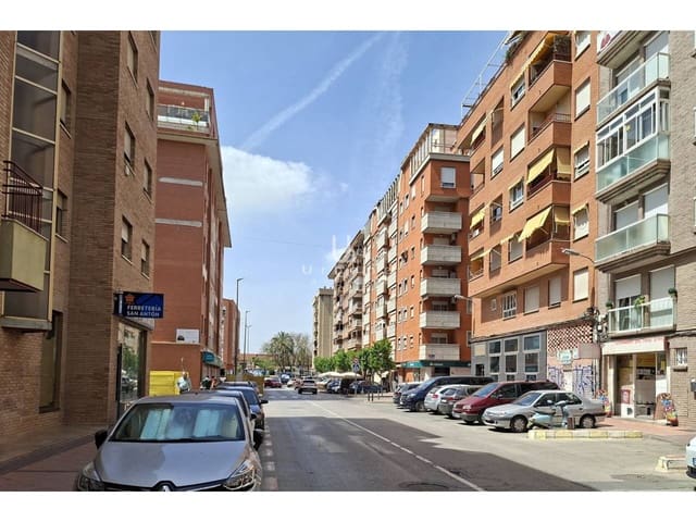 Erhverv til salg i San Antón, Murcia by - € 159.000 (Ref: 9838778)