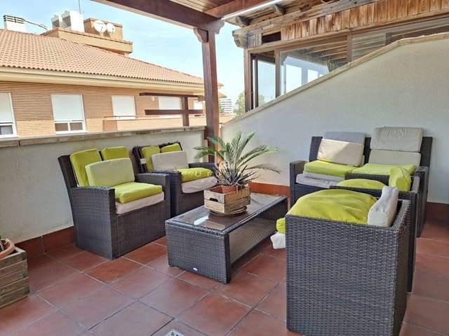 4 soverom Penthouse til salgs i Espinardo, Murcia by med svømmebasseng garasje - € 495 000 (Ref: 9838779)
