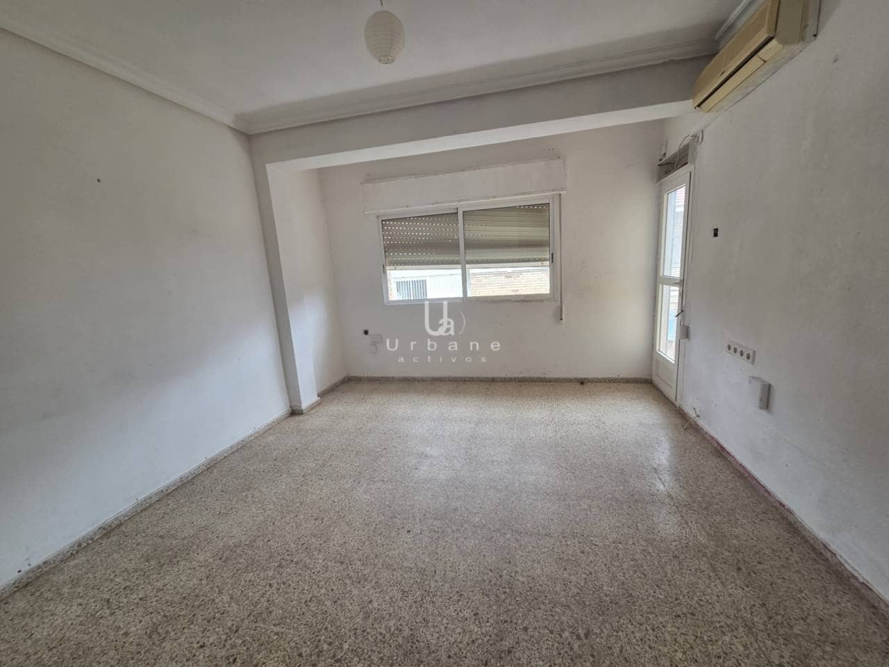3 bedroom Flat for sale in Cartagena - € 72,000 (Ref: 9842032)