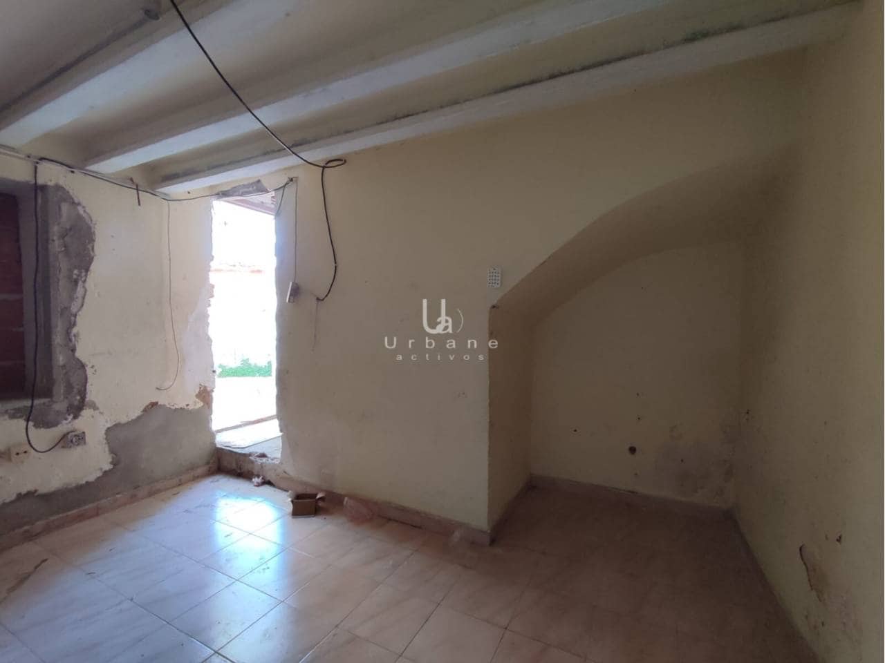 4 bedroom Townhouse for sale in Cabezo de Torres - € 68,000 (Ref: 9844773)
