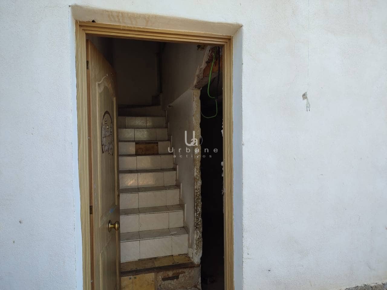 4 bedroom Townhouse for sale in Cabezo de Torres - € 68,000 (Ref: 9844773)