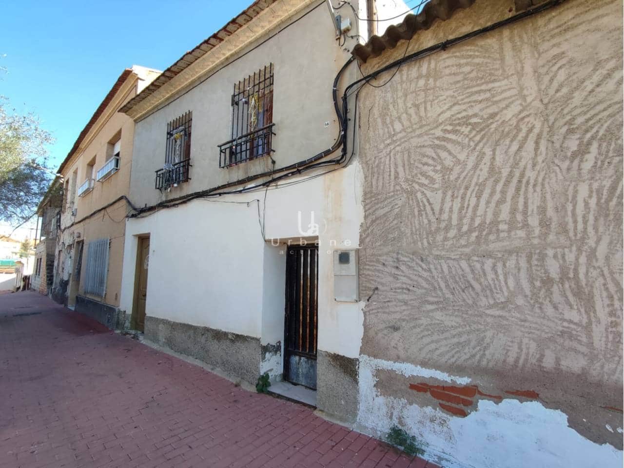 4 bedroom Townhouse for sale in Cabezo de Torres - € 68,000 (Ref: 9844773)
