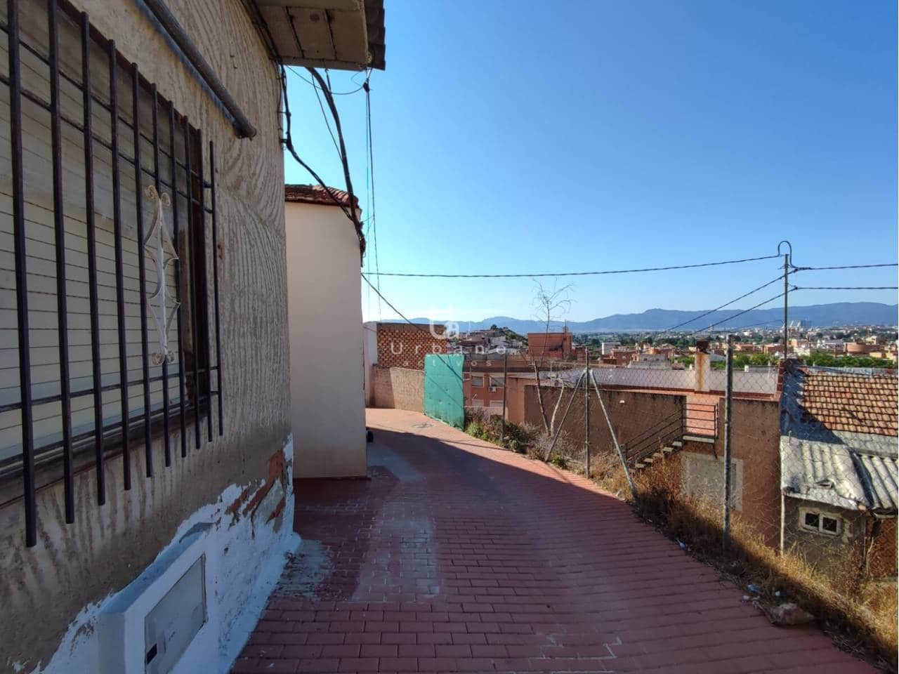 4 bedroom Townhouse for sale in Cabezo de Torres - € 68,000 (Ref: 9844773)