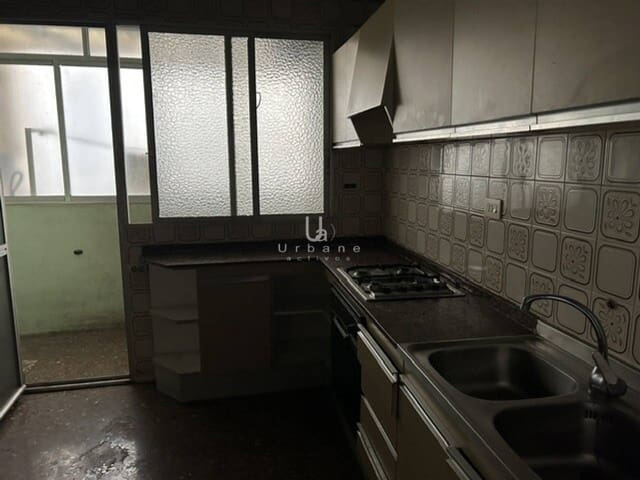 3 soveværelse Lejlighed til salg i Espinardo, Murcia by - € 87.000 (Ref: 9848927)
