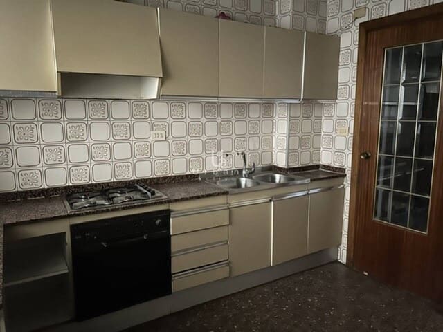 3 soveværelse Lejlighed til salg i Espinardo, Murcia by - € 87.000 (Ref: 9848927)