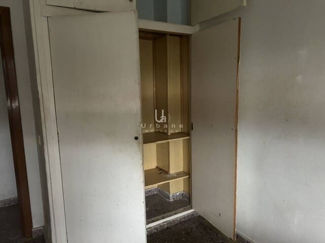 3 soveværelse Lejlighed til salg i Espinardo, Murcia by - € 87.000 (Ref: 9848927)