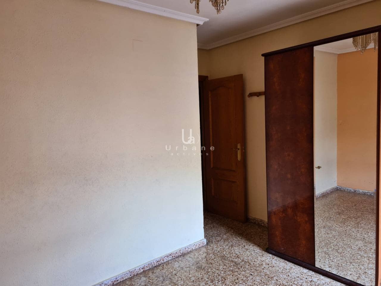3 bedroom Flat for sale in Alzira - € 115,000 (Ref: 9850829)