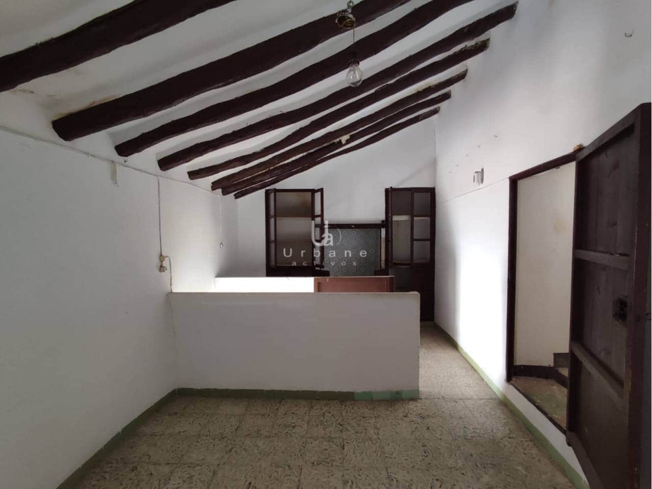 3 camera da letto Villetta a Schiera in vendita in Mula - 24.000 € (Rif: 9861455)