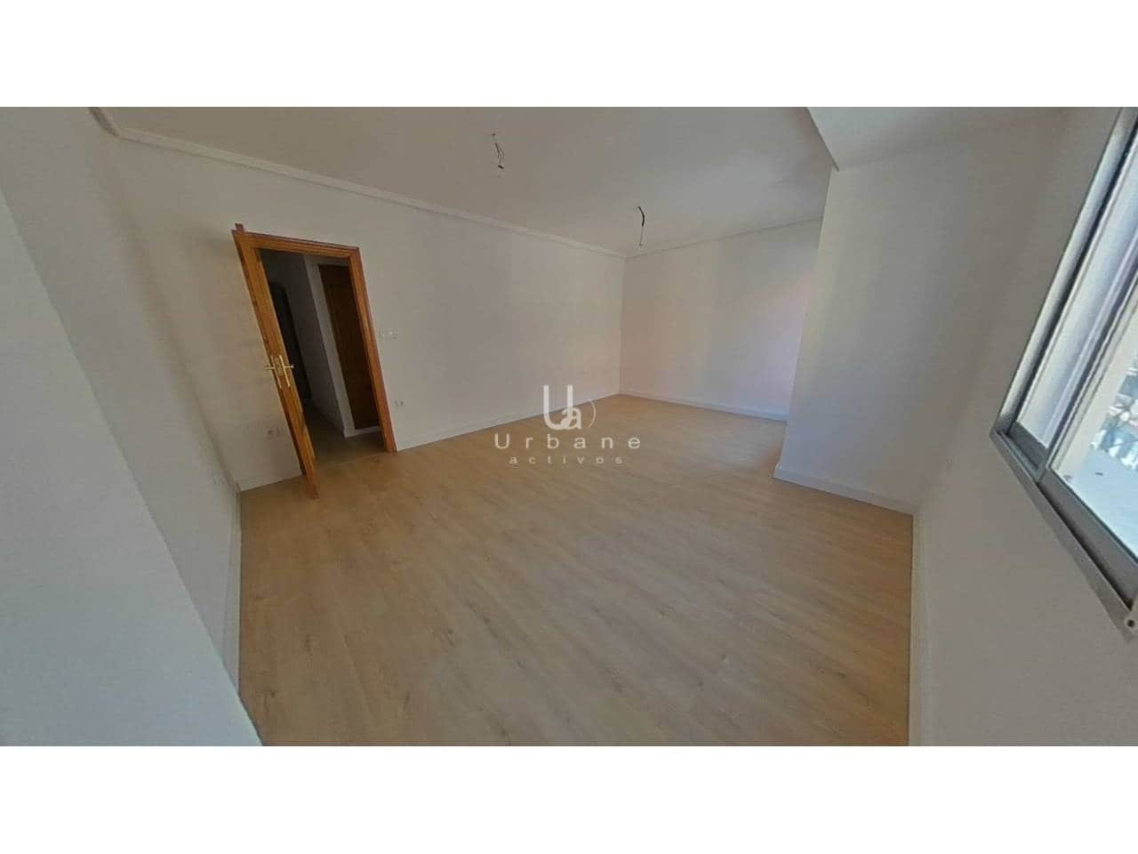 3 soveværelse Lejlighed til salg i Valencia by - € 265.000 (Ref: 9866353)