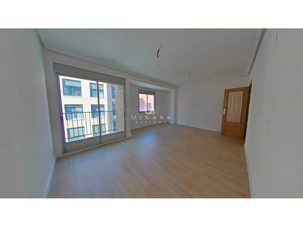 3 soveværelse Lejlighed til salg i Valencia by - € 265.000 (Ref: 9866353)