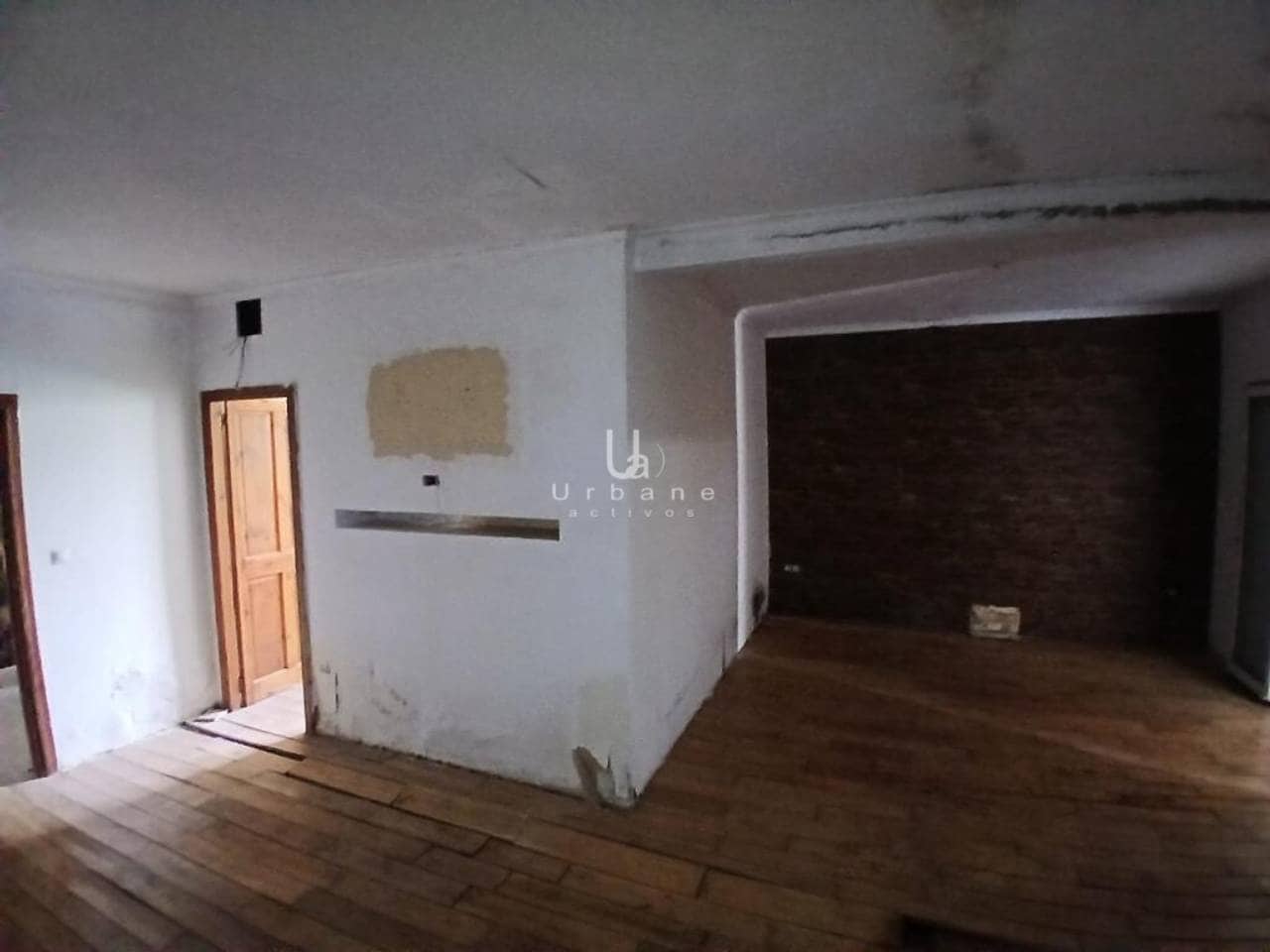 4 bedroom Finca/Country House for sale in Elche / Elx with pool - € 139,000 (Ref: 9866355)