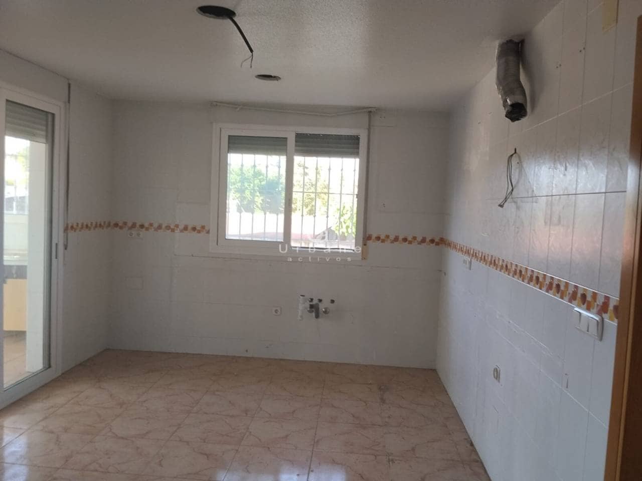 3 chambre Villa/Maison à vendre à Monteagudo avec garage - 240 000 € (Ref: 9869783)