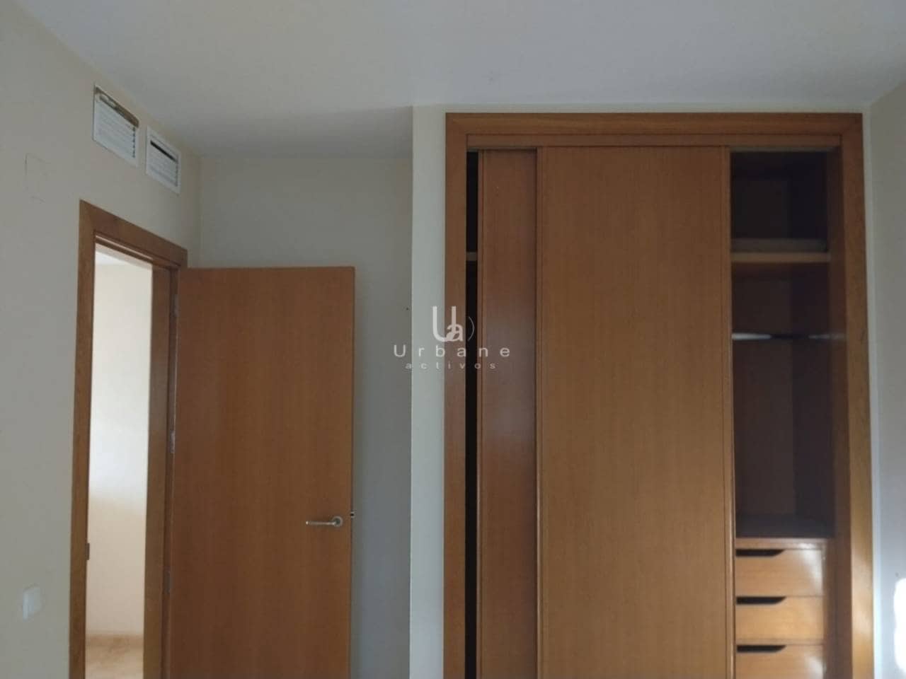 3 chambre Villa/Maison à vendre à Monteagudo avec garage - 240 000 € (Ref: 9869783)