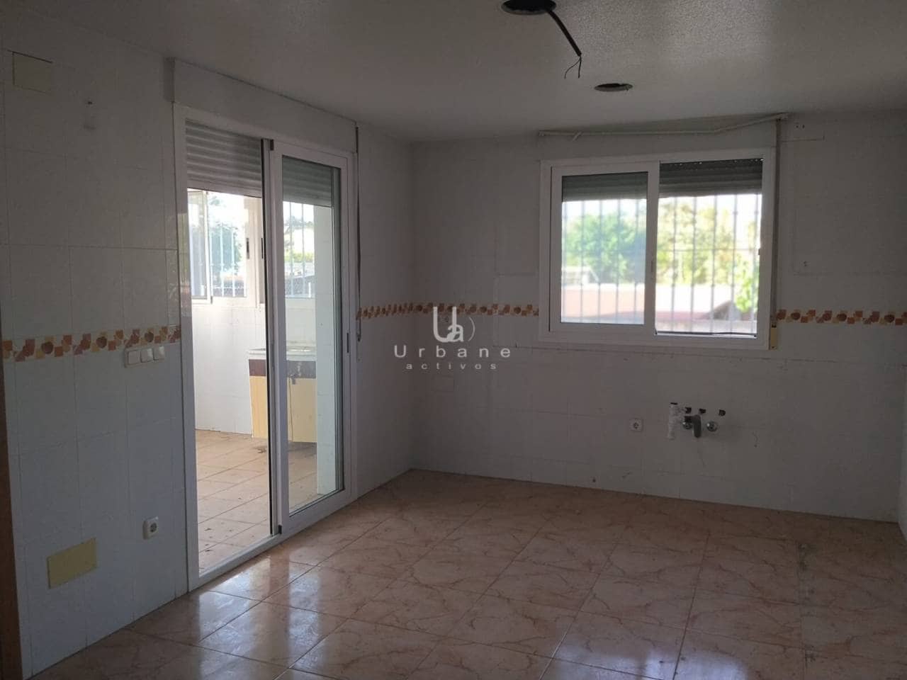 3 chambre Villa/Maison à vendre à Monteagudo avec garage - 240 000 € (Ref: 9869783)