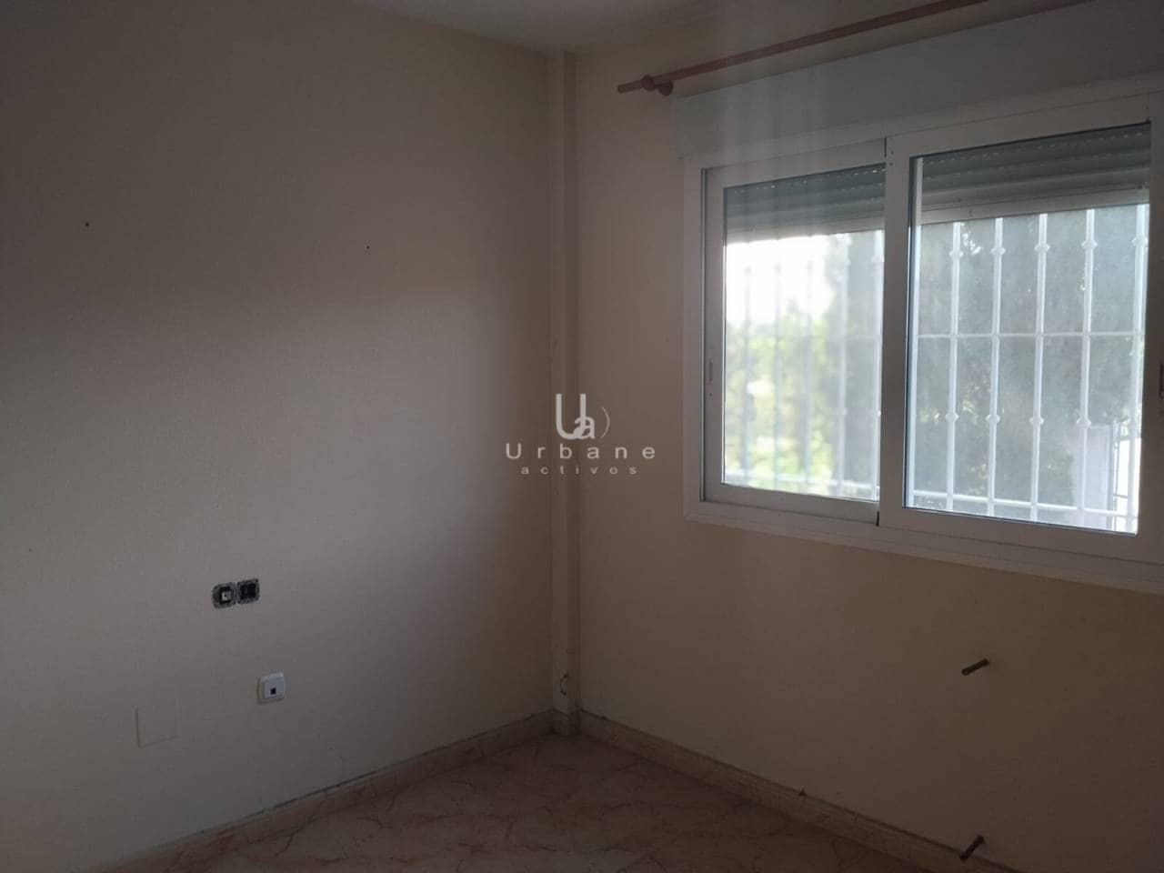 3 chambre Villa/Maison à vendre à Monteagudo avec garage - 240 000 € (Ref: 9869783)