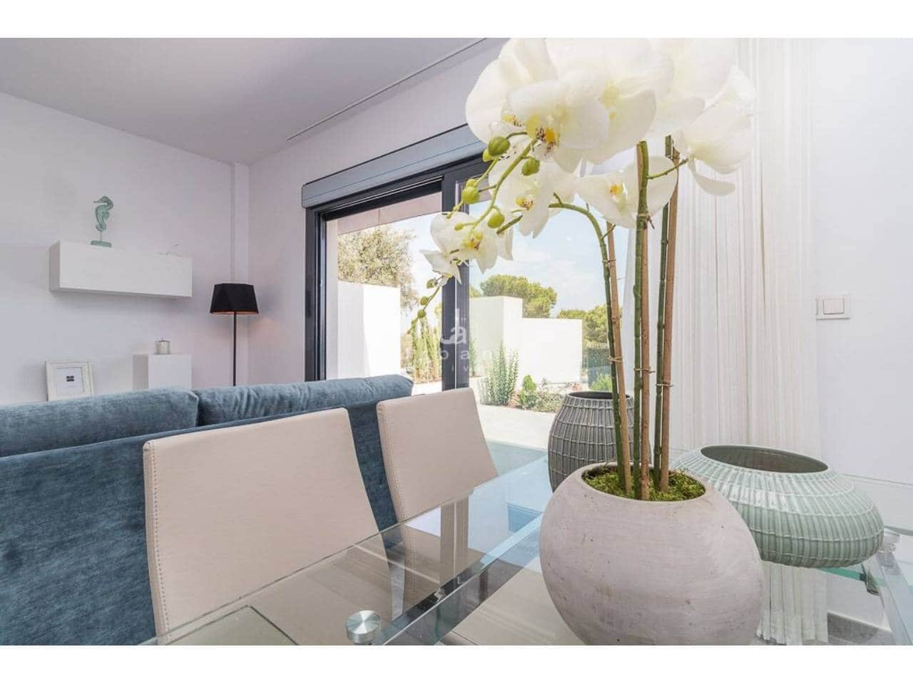 Bungalow de 3 habitaciones en Torrevieja en venta con piscina garaje - 310.000 € (Ref: 9875601)