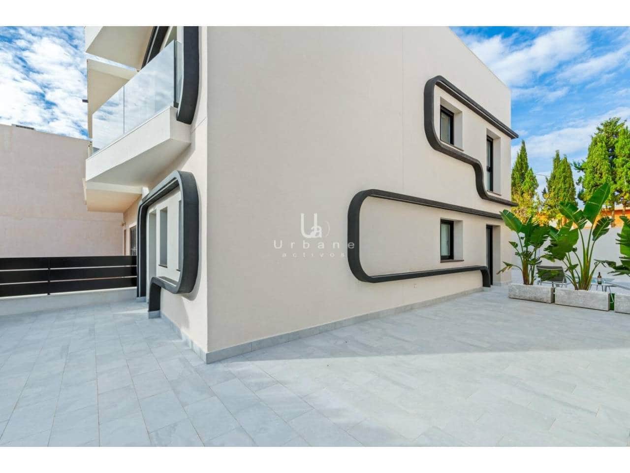 4 sovrum Villa till salu i Pilar de la Horadada med pool garage - 698 000 € (Ref: 9875602)