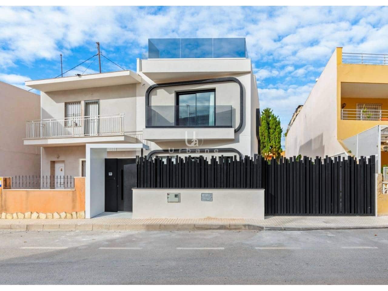 4 sovrum Villa till salu i Pilar de la Horadada med pool garage - 698 000 € (Ref: 9875602)