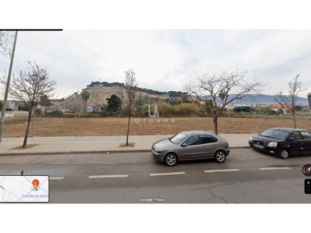 Teren niezagospodarowany na sprzedaż w Centro Urbano, Dénia - 2 642 800 € (Ref: 9875608)