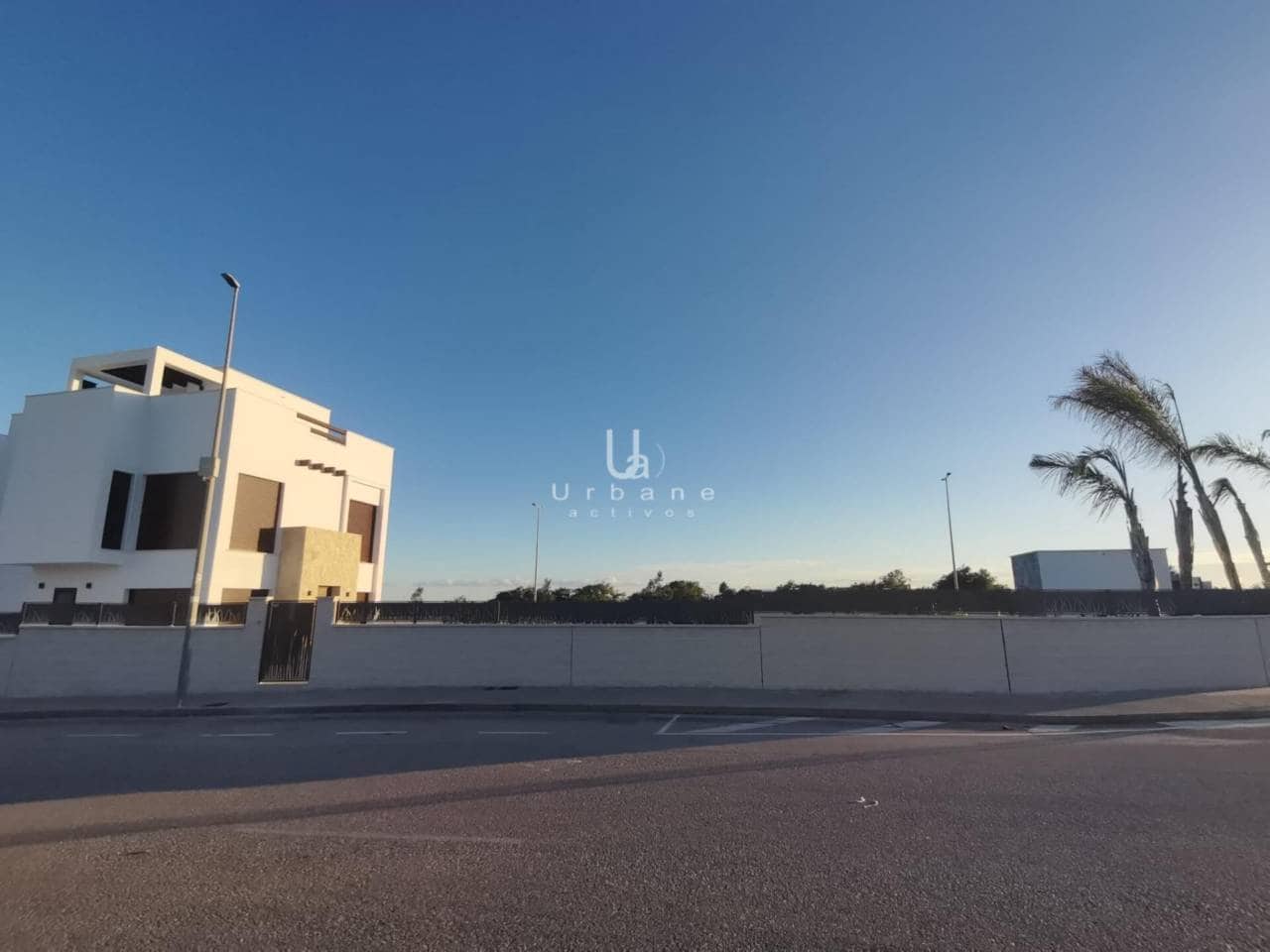 5 bedroom Villa for sale in Los Montesinos with pool garage - € 780,000 (Ref: 9877722)