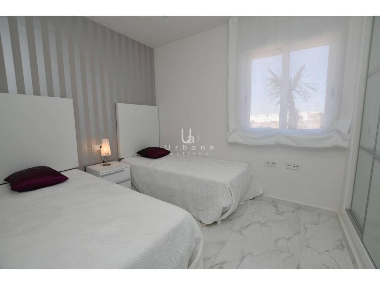 2 soveværelse Villa til salg i San Miguel de Salinas med swimmingpool garage - € 243.800 (Ref: 9877723)