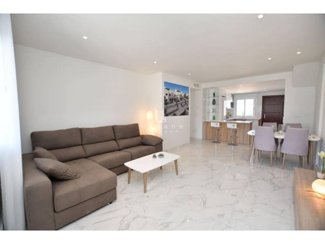 2 soveværelse Villa til salg i San Miguel de Salinas med swimmingpool garage - € 243.800 (Ref: 9877723)