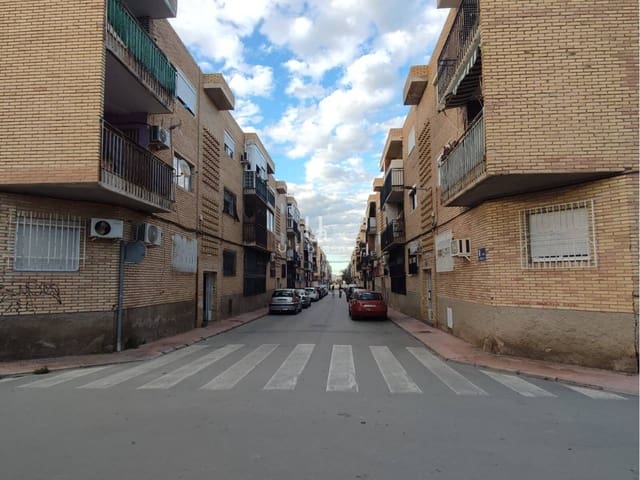 3 quarto Apartamento para venda em Las Torres de Cotillas - 79 000 € (Ref: 9880410)