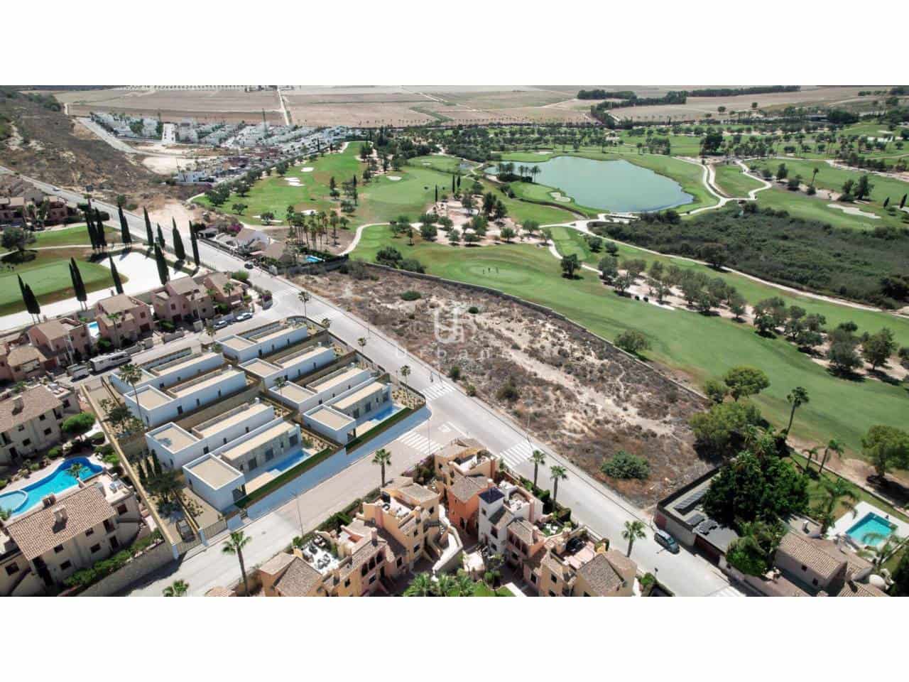 3 bedroom Villa for sale in Algorfa with pool garage - € 579,000 (Ref: 9880414)