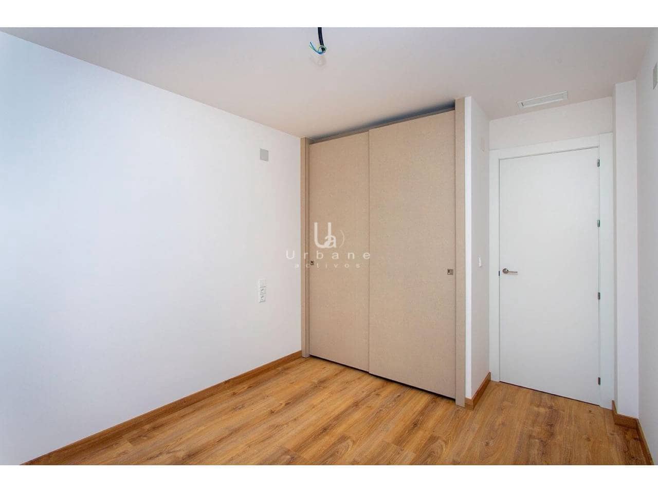 3 sovrum Radhus till salu i Hondon de las Nieves - 215 000 € (Ref: 9880418)