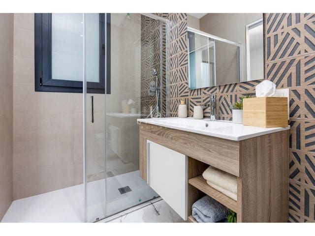 2 chambre Bungalow à vendre à Rojales avec piscine garage - 342 000 € (Ref: 9880424)