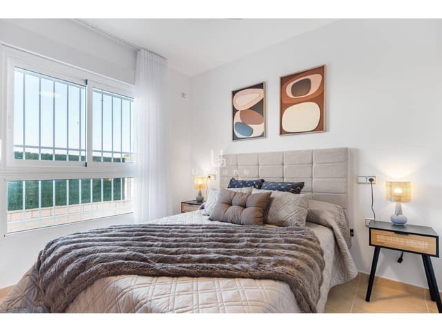 Apartamento de 1 habitación en Orihuela en venta con piscina garaje - 147.500 € (Ref: 9880426)
