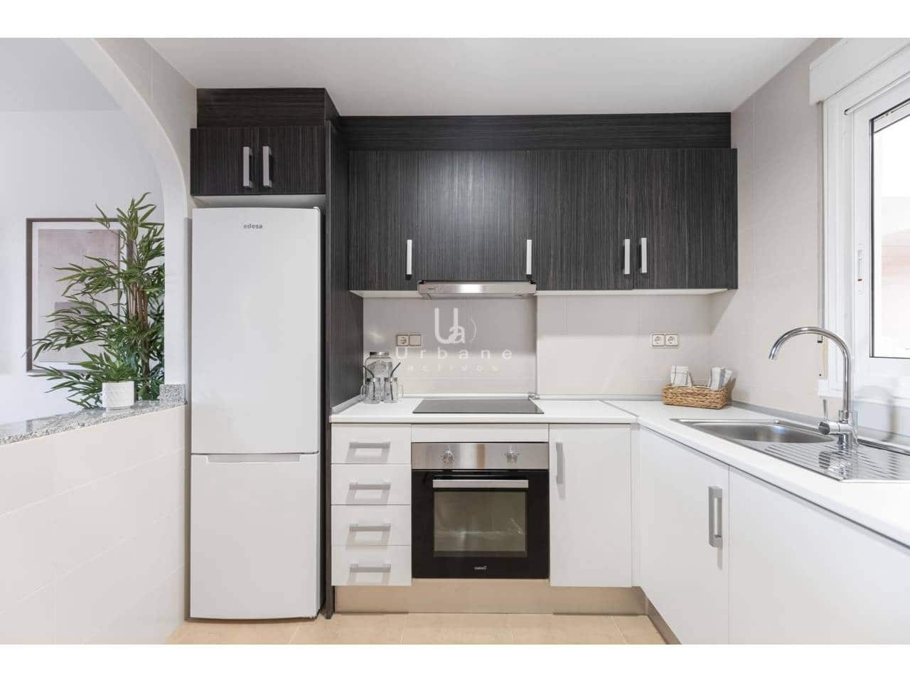 Apartamento de 1 habitación en Orihuela en venta con piscina garaje - 147.500 € (Ref: 9880426)