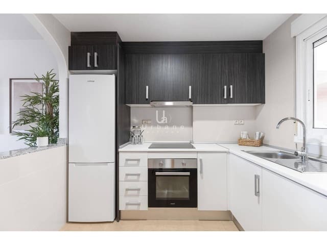 Apartamento de 1 habitación en Orihuela en venta con piscina garaje - 147.500 € (Ref: 9880426)