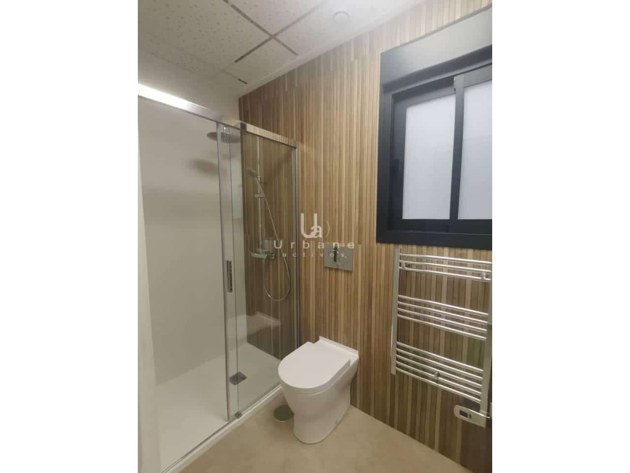2 Zimmer Apartment zu verkaufen in Torrevieja mit Pool Garage - 249.000 € (Ref: 9880429)