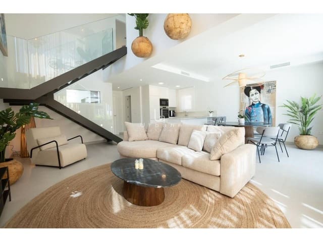 3 sypialnia Willa na sprzedaż w Finestrat z basenem garażem - 870 000 € (Ref: 9883902)