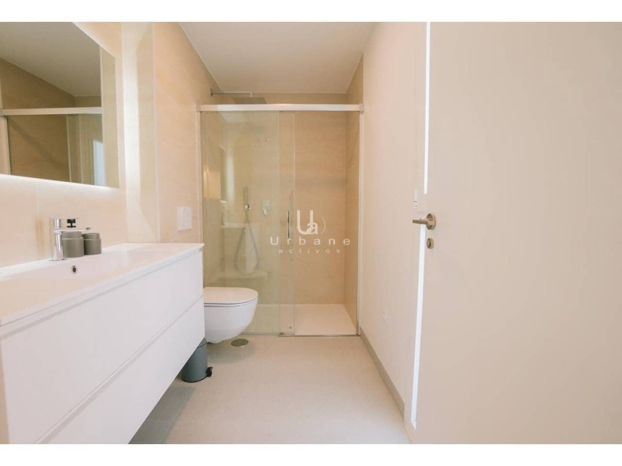 3 sypialnia Willa na sprzedaż w Finestrat z basenem garażem - 870 000 € (Ref: 9883902)