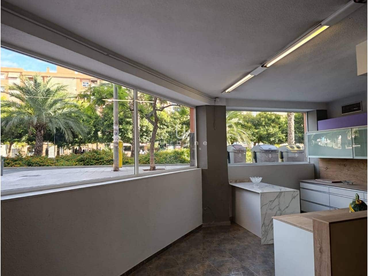 Commercieel te koop in Alicante stad - € 950.000 (Ref: 9883915)