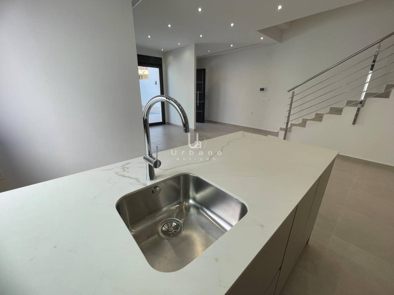 3 quarto Moradia para venda em Heredades com piscina garagem - 359 900 € (Ref: 9883916)