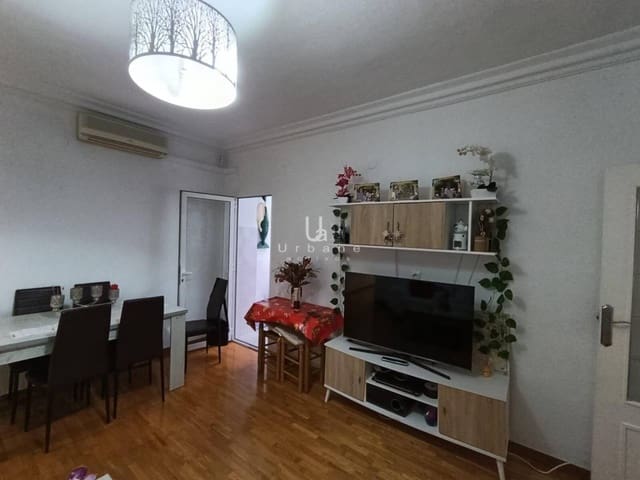 4 quarto Apartamento para venda em Alicante cidade - 190 000 € (Ref: 9883917)