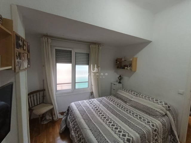 4 quarto Apartamento para venda em Alicante cidade - 190 000 € (Ref: 9883917)