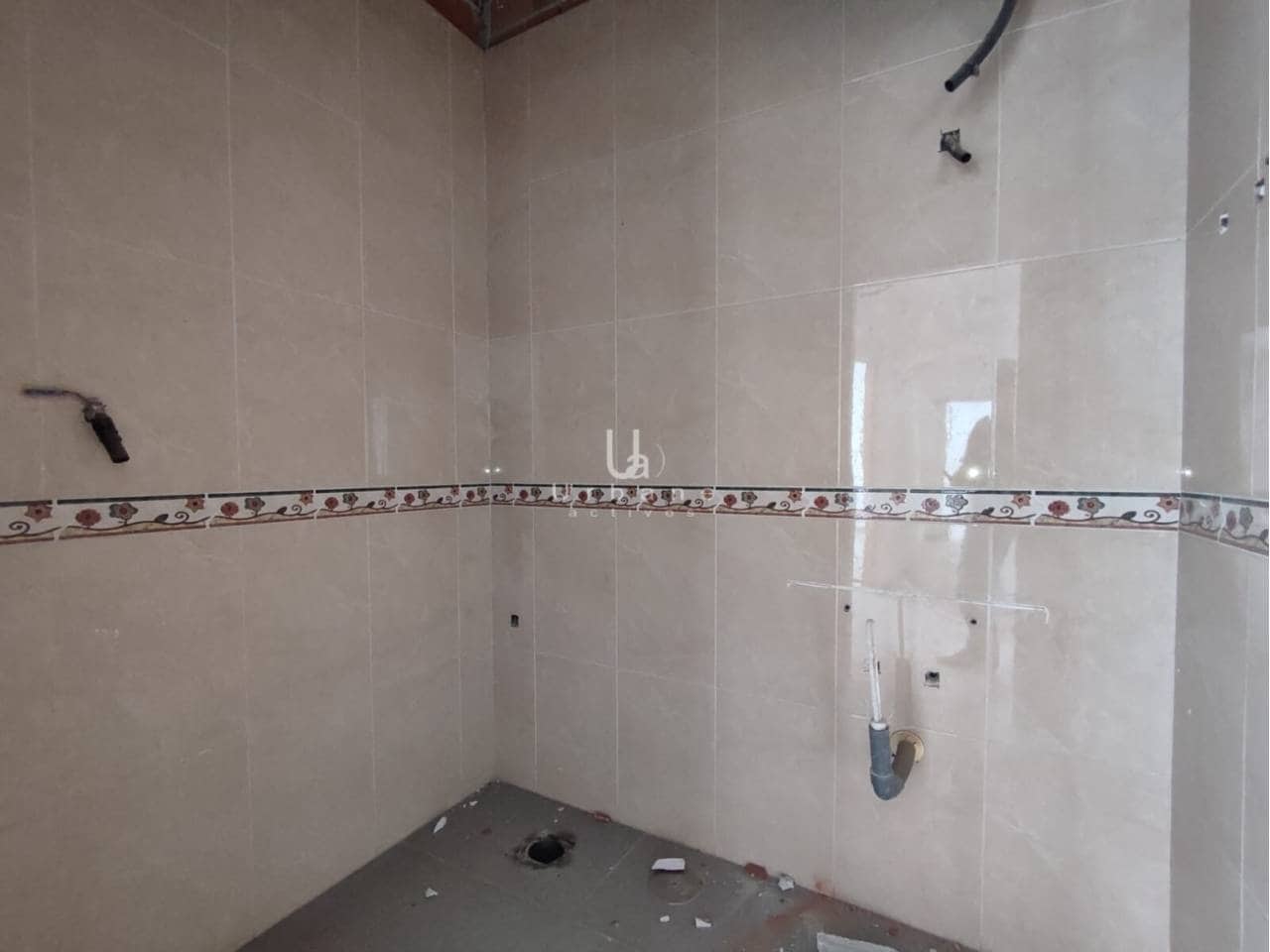 Local Commercial à vendre à Alcantarilla - 32 000 € (Ref: 9889653)