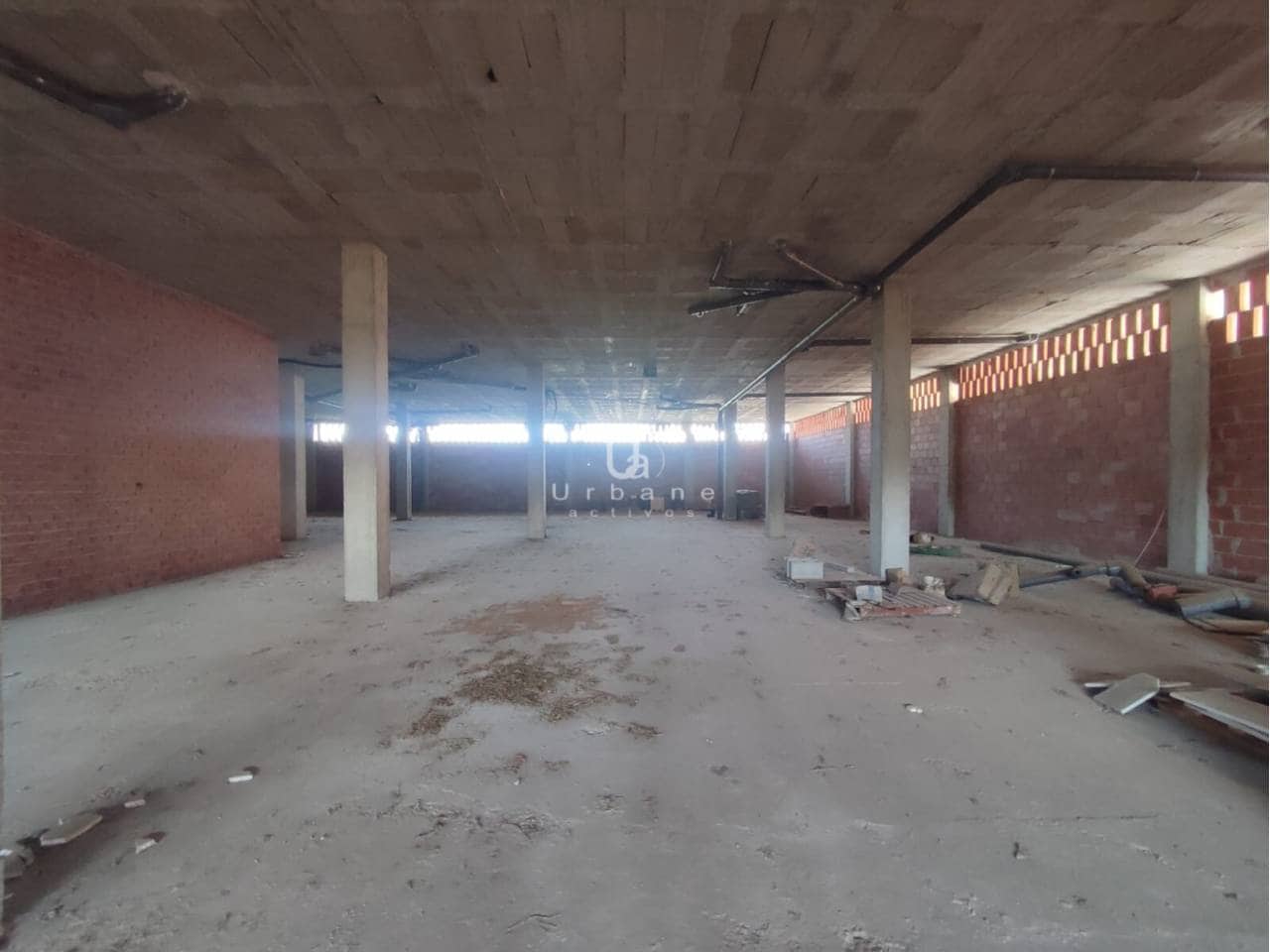 Commercial for sale in Murcia city - € 293,500 (Ref: 9889654)