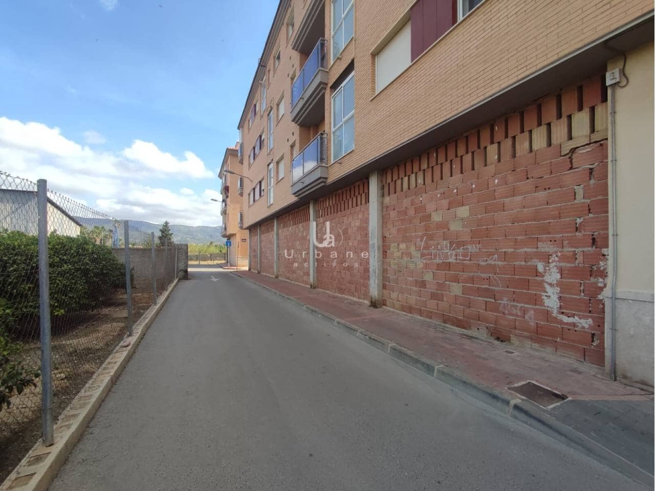 Commercial for sale in Murcia city - € 293,500 (Ref: 9889654)